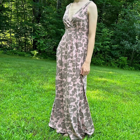 GARNET HILL soft floral pink gray maxi dress, S. - Picture 1 of 11